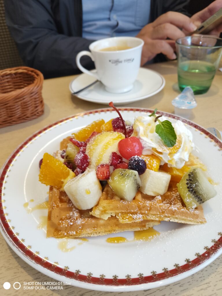 フルーツワッフル