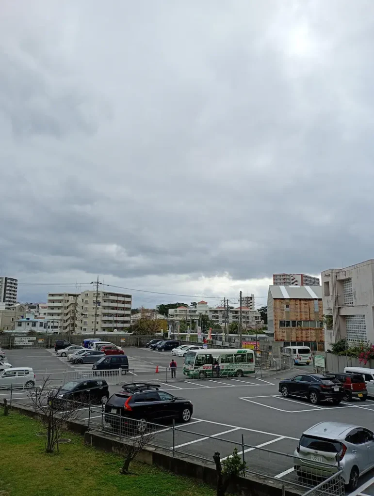 曇り空