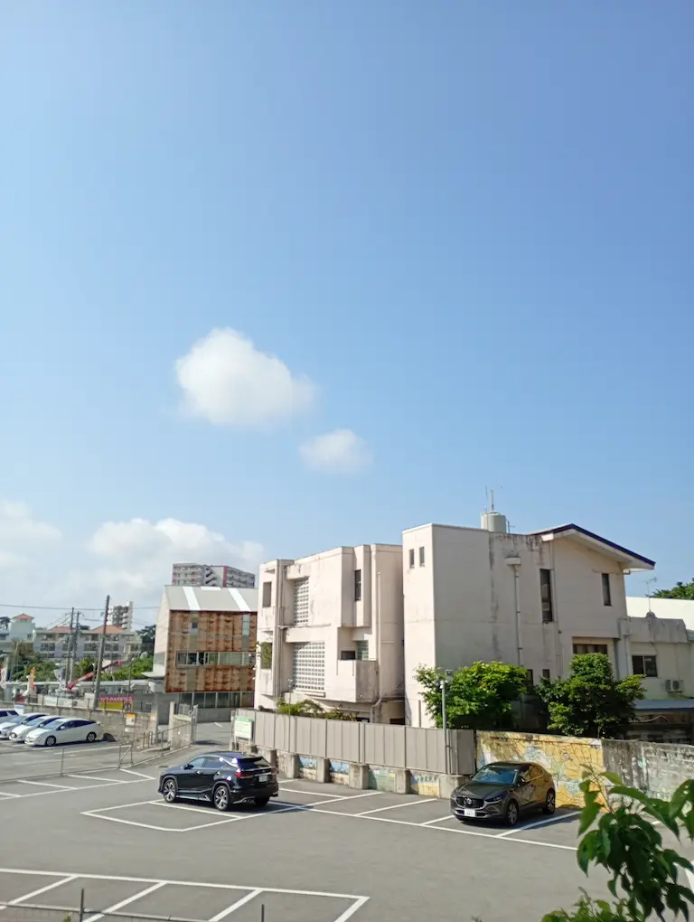 沖縄の朝の風景4