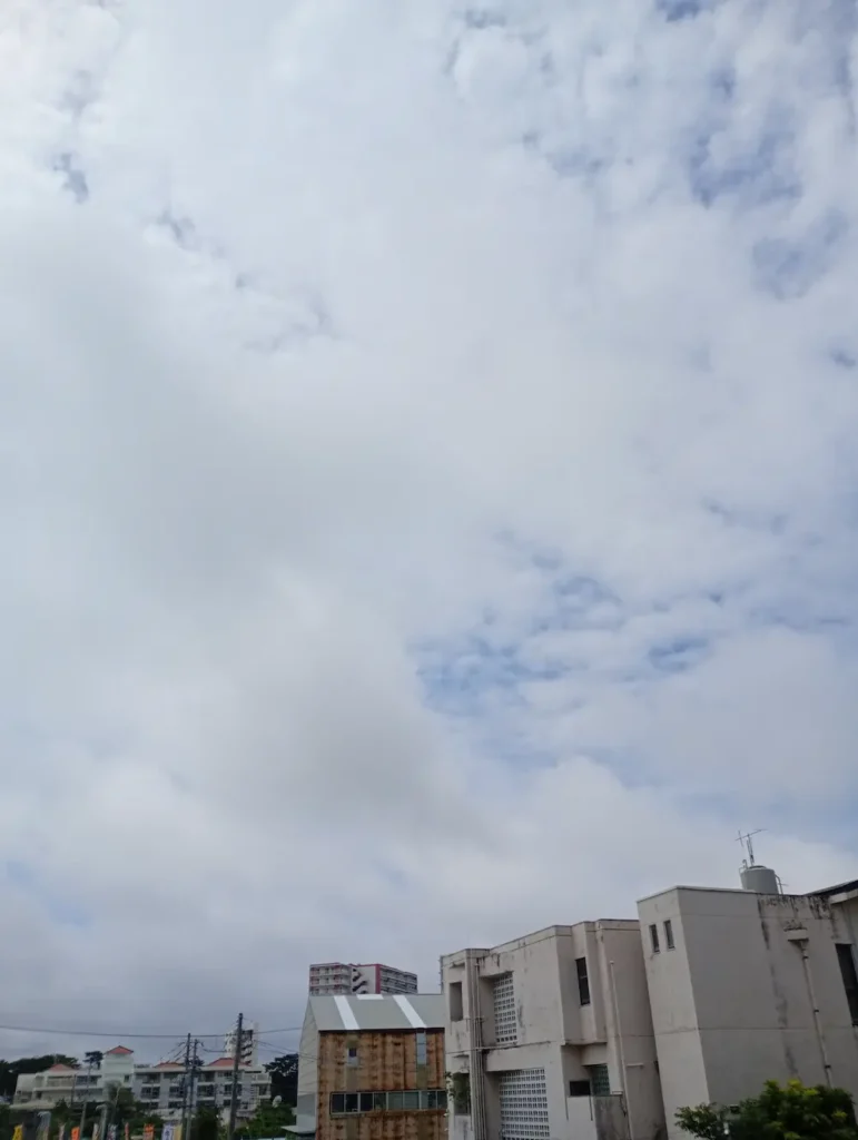 沖縄朝の風景1