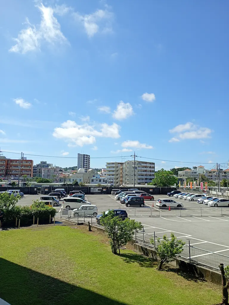 沖縄朝の風景1