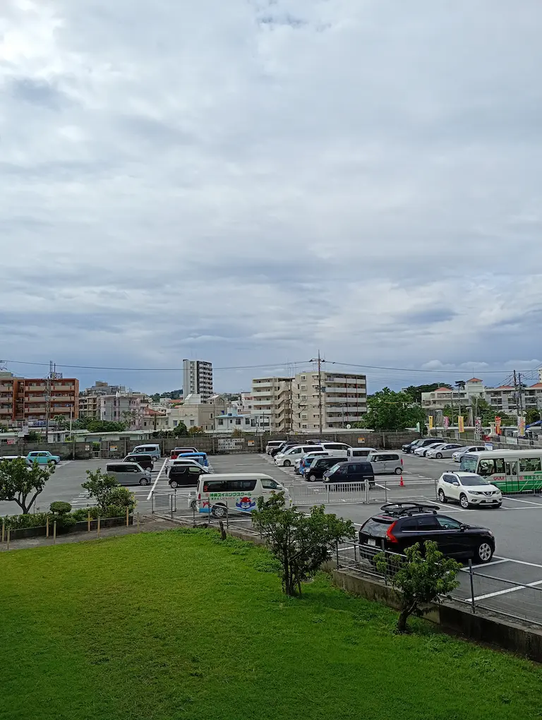 沖縄の朝1