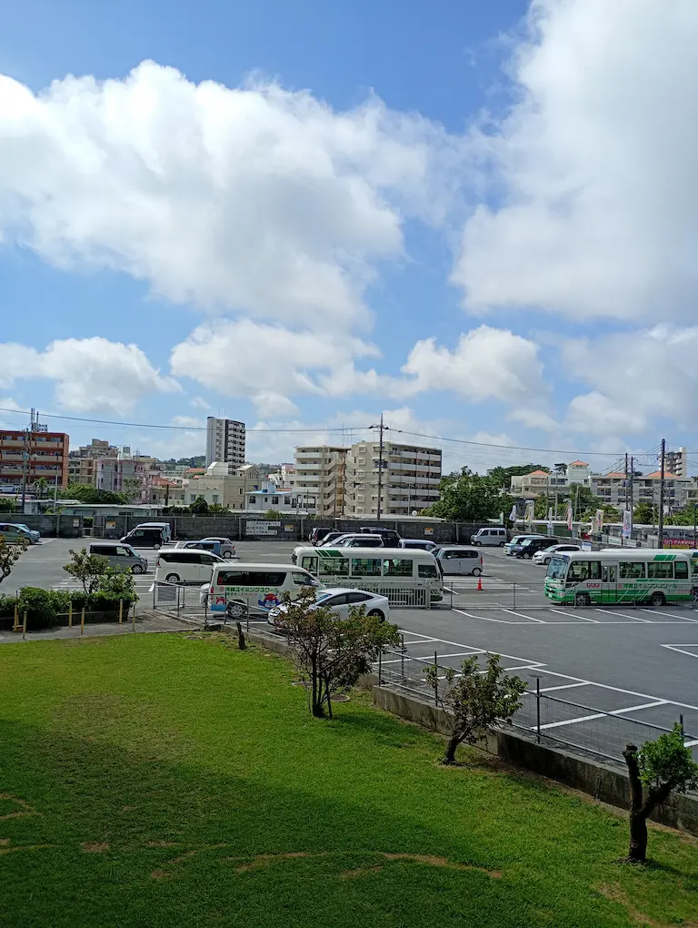 浦添・外人住宅付近の朝
